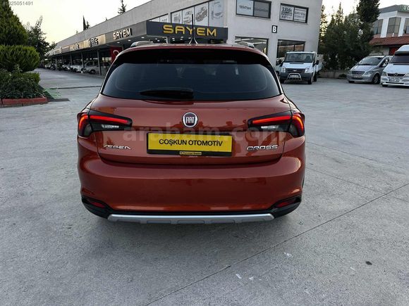 2023 model Egea Cross 100 .yil 28000 km boyasız