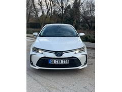 Sahibinden Toyota Corolla 1.8 Hybrid Dream 2022 Model
