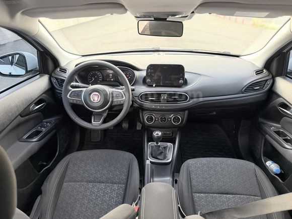 2025 MODEL EGEA CROSS