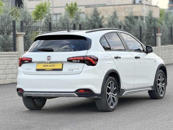 2025 MODEL EGEA CROSS