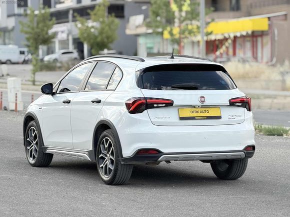 2025 MODEL EGEA CROSS