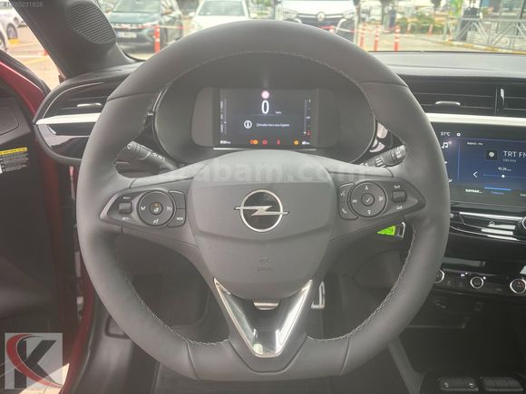 2025 HATASIZ OTOMATİK SADECE 8 BİN KM'DE CAM TAVANLI GS HYBRIT