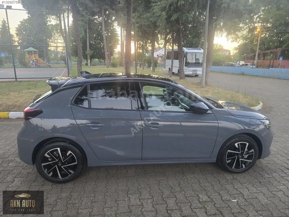 AKN AUTO"DAN 2026 CORSA ULTİMATE 1.2 HYBRID 145 HP CAM TAVAN