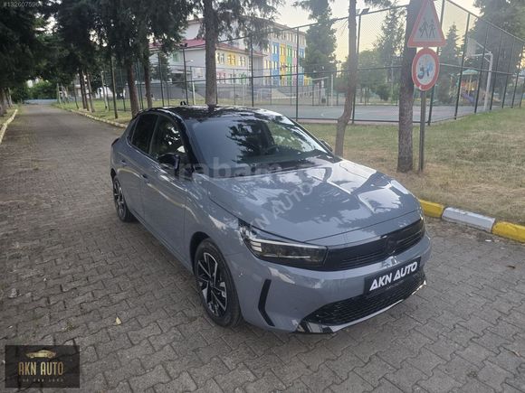 AKN AUTO"DAN 2026 CORSA ULTİMATE 1.2 HYBRID 145 HP CAM TAVAN