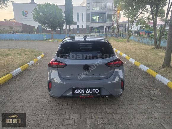 AKN AUTO"DAN 2026 CORSA ULTİMATE 1.2 HYBRID 145 HP CAM TAVAN
