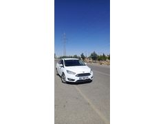 Sahibinden Ford Focus 1.5 TDCi Trend X 2018 Model  200.000 km Beyaz