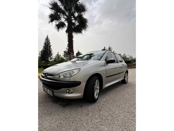 Sahibinden Peugeot 206 1.4 Panoramic 2005 Model 