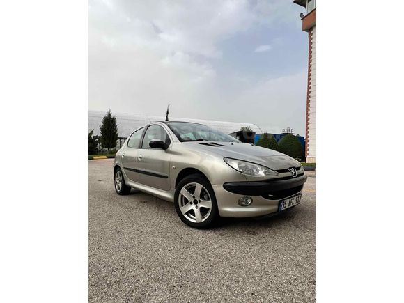 Sahibinden Peugeot 206 1.4 Panoramic 2005 Model 