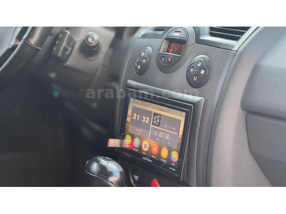 Sahibinden Renault Megane 1.6 Dynamique 2004 Model 