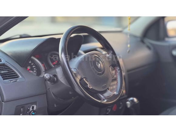 Sahibinden Renault Megane 1.6 Dynamique 2004 Model 