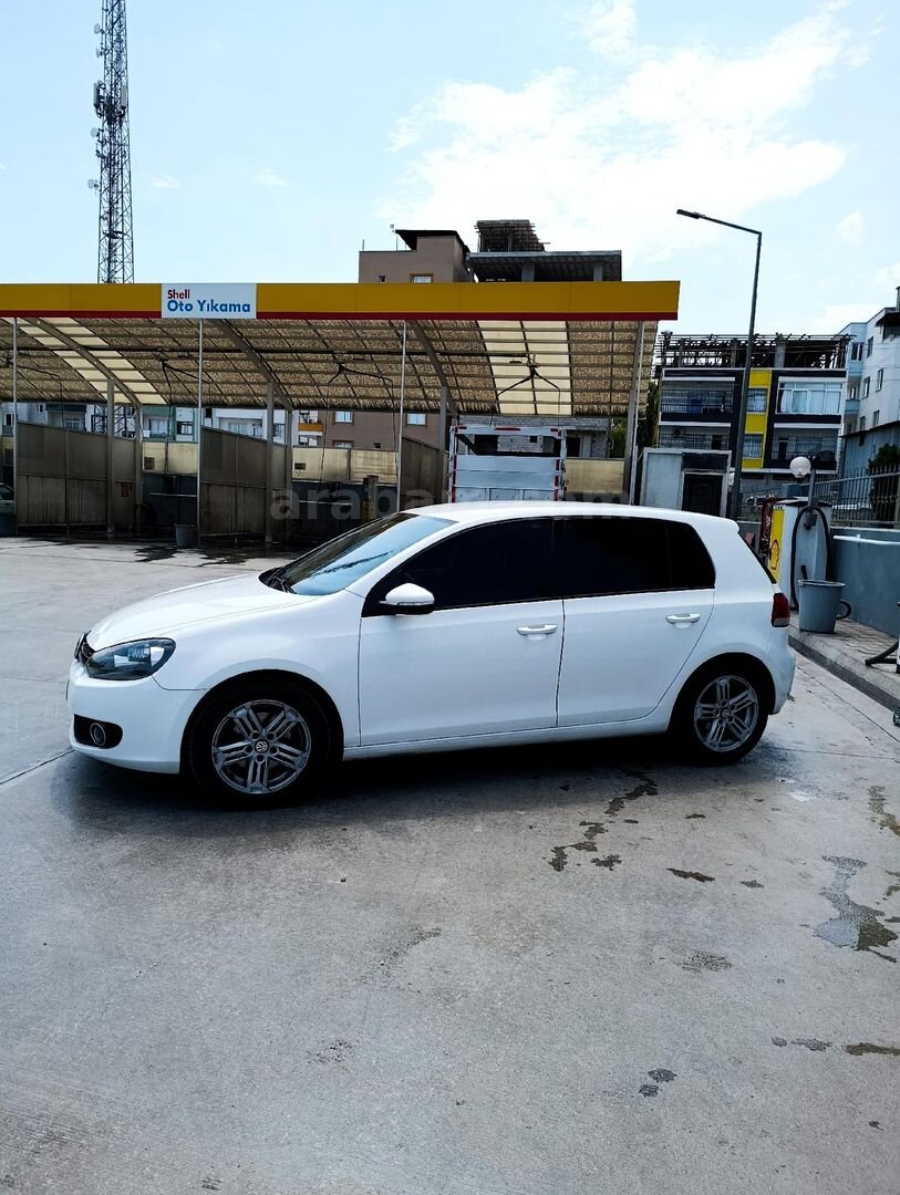 Sahibinden Volkswagen Golf 1.6 Trendline 2012 Model Mersin 295.000 km Beyaz 4