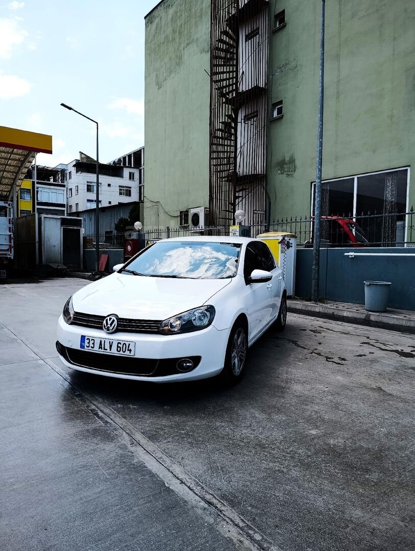Sahibinden Volkswagen Golf 1.6 Trendline 2012 Model Mersin 295.000 km Beyaz 3