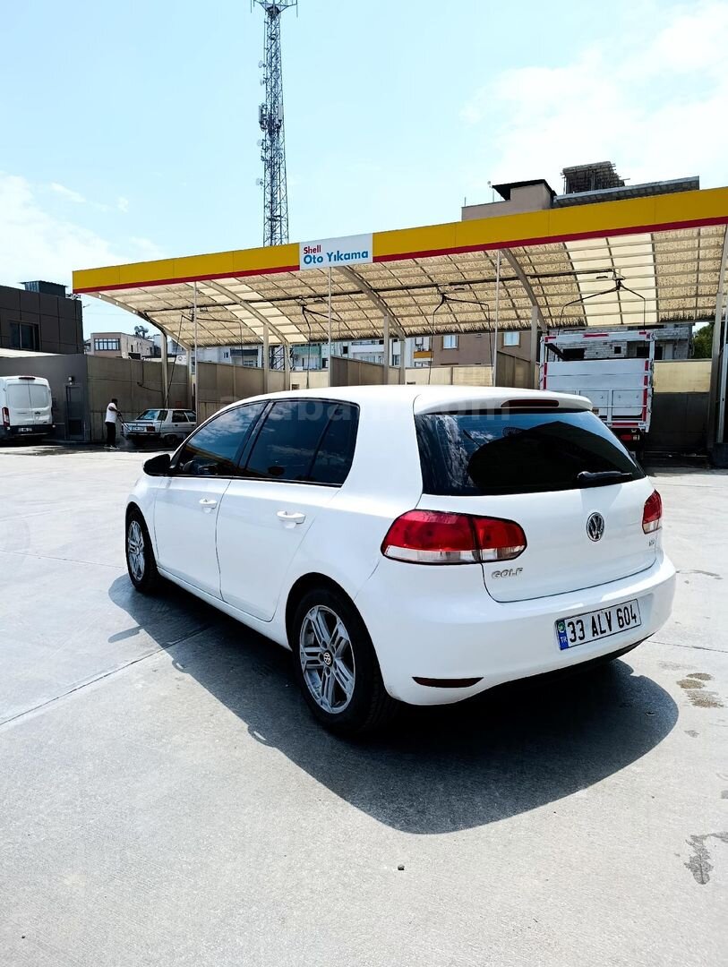 Sahibinden Volkswagen Golf 1.6 Trendline 2012 Model Mersin 295.000 km Beyaz 5