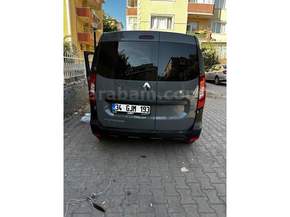 Sahibinden Renault Express Van 1.5 BlueDCI Joy 2023 Model 