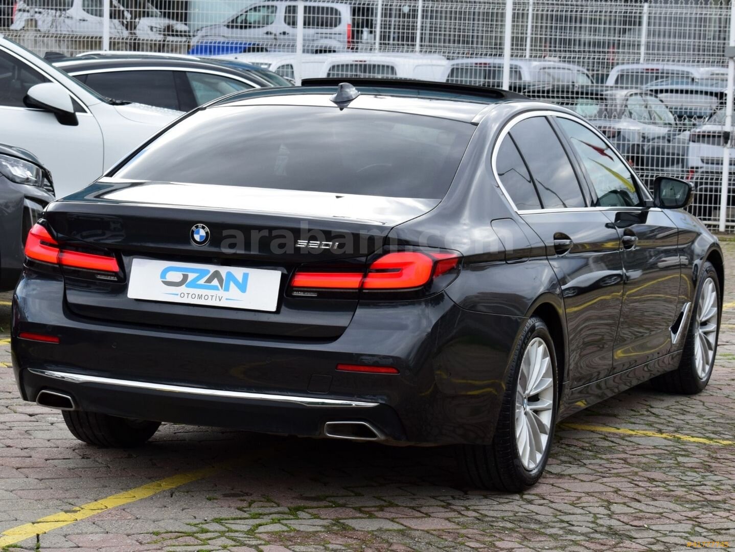 Galeriden BMW 5 Serisi 520i Special Edition Luxury 2020 Model İstanbul 103.000 km Füme 6