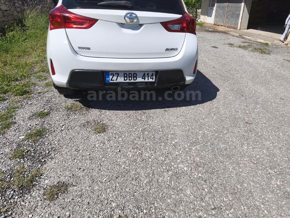 Sahibinden Toyota Auris 1.6 Active 2015 Model
