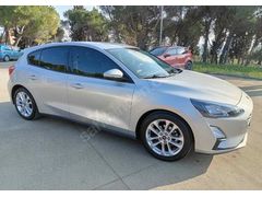 Sahibinden Ford Focus 1.5 Ti-VCT Trend X 2020 Model Balıkesir 142.000 km Gri (Gümüş)