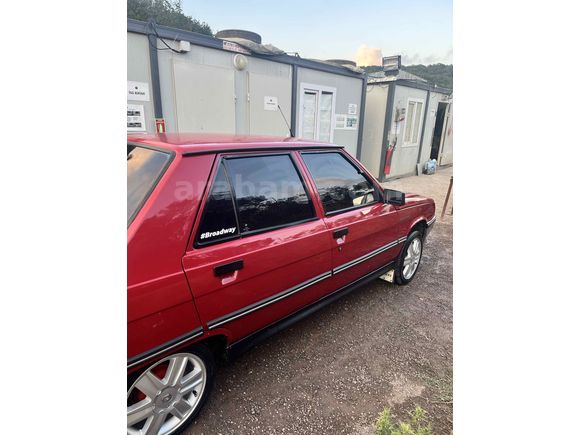 Sahibinden Renault R 9 1.4 Broadway 1994 Model 