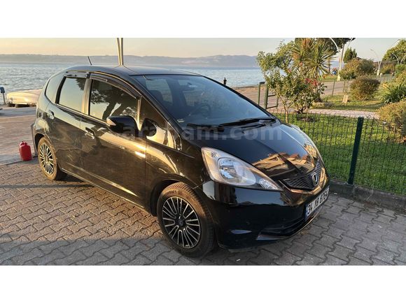 Sahibinden Honda Jazz 1.4 Joy 2009 Model 