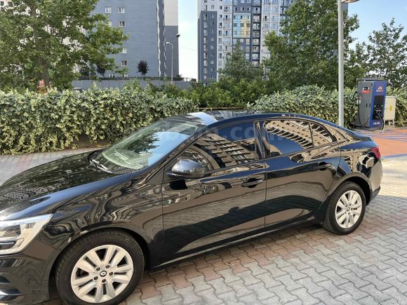 Sahibinden Renault Megane 1.3 TCe Joy 2021 Model 