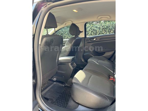 Sahibinden Renault Megane 1.3 TCe Joy 2021 Model 
