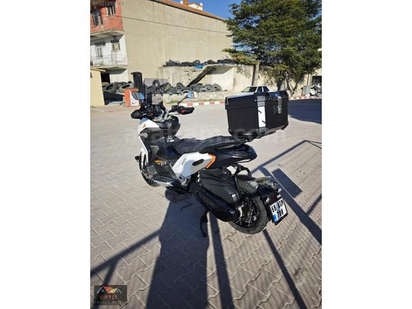 ÇİFTÇİ'DEN SATILIK GARAJ MOTORU 2023 MODEL DÜŞÜK KM