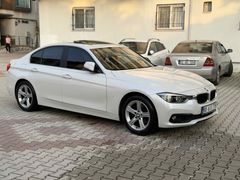  BMW 320d Premium Line 2018 Model  hatası boyasız tramersiz 170000 km de servis bakımlı