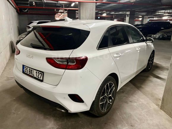 Sahibinden Kia Ceed 1.5 T-GDI Cool 2022 Model 