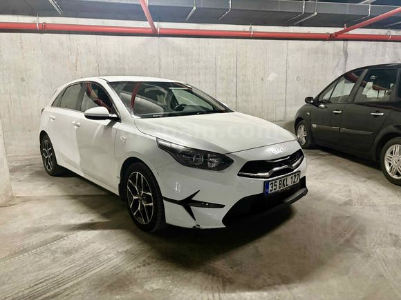 Sahibinden Kia Ceed 1.5 T-GDI Cool 2022 Model 
