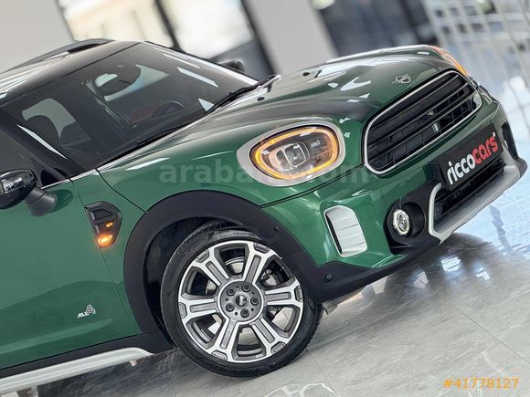 10BİN KM COUNTRYMAN ALL4 ÇİFT RENK CAM TAVAN TABA HEAD UP