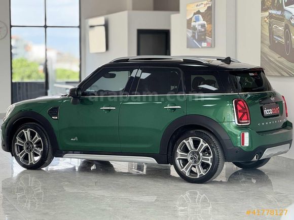 10BİN KM COUNTRYMAN ALL4 ÇİFT RENK CAM TAVAN TABA HEAD UP