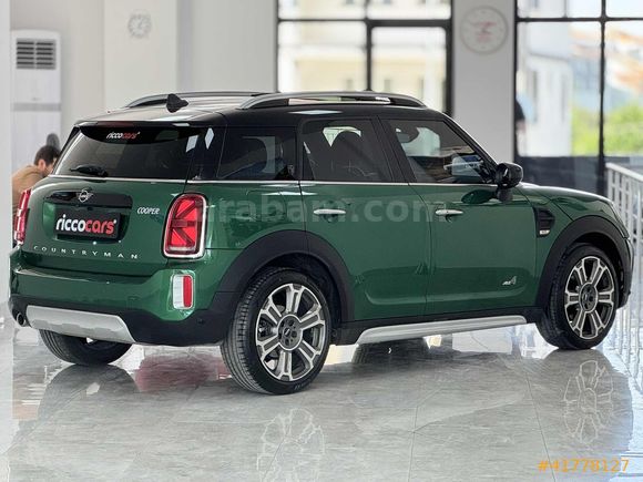 10BİN KM COUNTRYMAN ALL4 ÇİFT RENK CAM TAVAN TABA HEAD UP