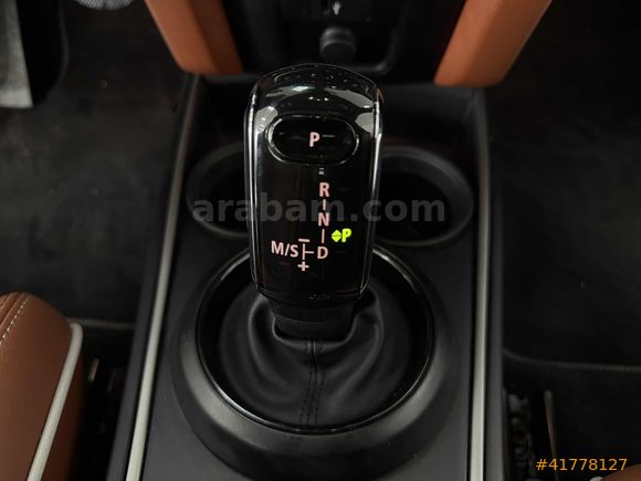 10BİN KM COUNTRYMAN ALL4 ÇİFT RENK CAM TAVAN TABA HEAD UP