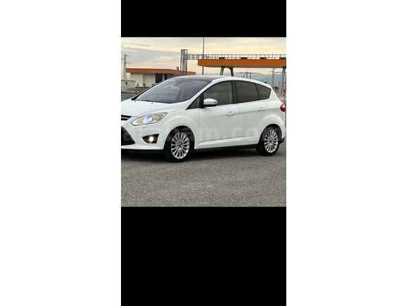 Sahibinden Ford C-Max 1.6 TDCi Titanium X 2013 Model  97.500 km Beyaz