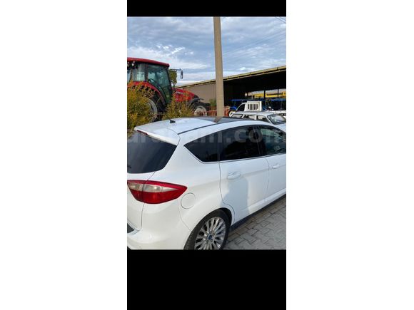 Sahibinden Ford C-Max 1.6 TDCi Titanium X 2013 Model  97.500 km Beyaz
