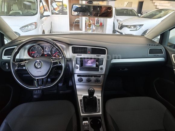 2014 MODEL GOLF 7 TERTEMİZ BAKIMLI TEMİZ DEİŞENSİZ