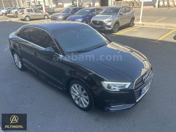 ALTINDAL OTOMOTİVDEN 2018 AUDİ A3 SEDAN DİZEL OTOMATİK SİYAH