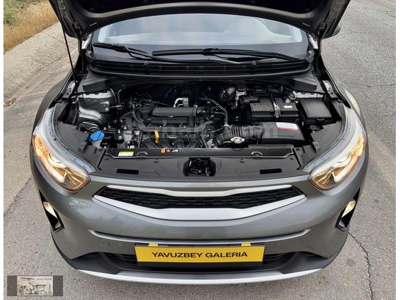 43000 KM'DE BOYASIZ 2023 MODEL KİA STONIC 1.4 MPİ COOL