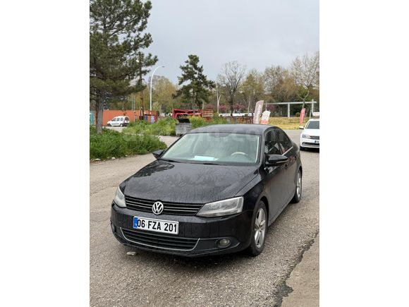 Sahibinden Volkswagen Jetta 1.6 TDi Comfortline 2013 Model
