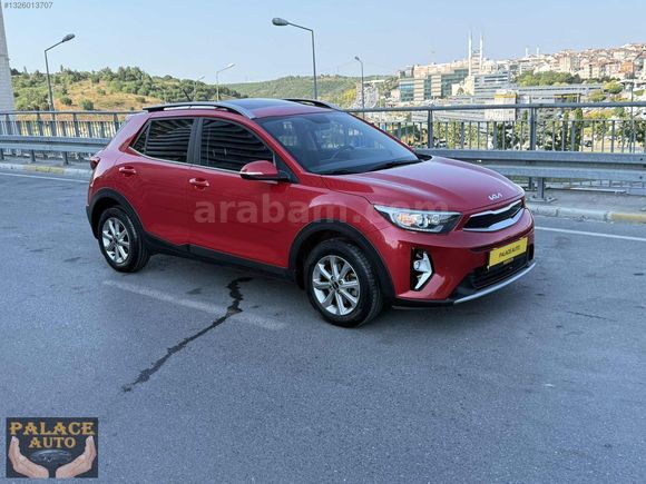2023 KIA STONIC ELEGANCE 6.000 KM DE HATASIZ