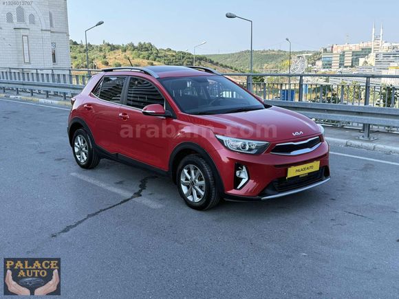 2023 KIA STONIC ELEGANCE 6.000 KM DE HATASIZ
