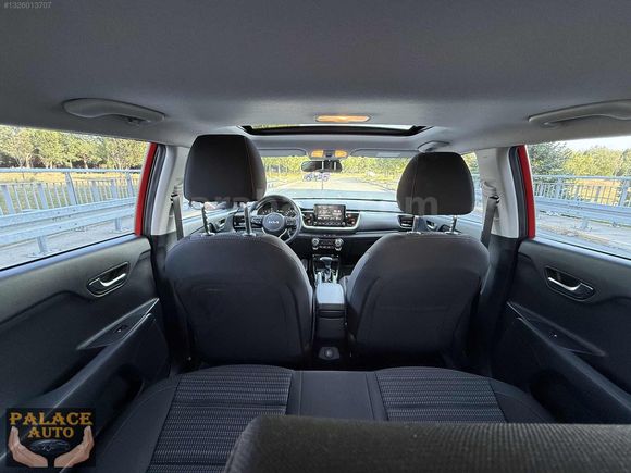 2023 KIA STONIC ELEGANCE 6.000 KM DE HATASIZ