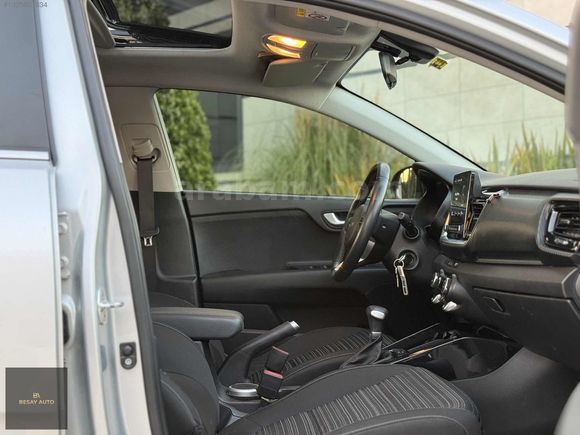 HATASIZ SUNROFF OTOMATİK KİA STONİC