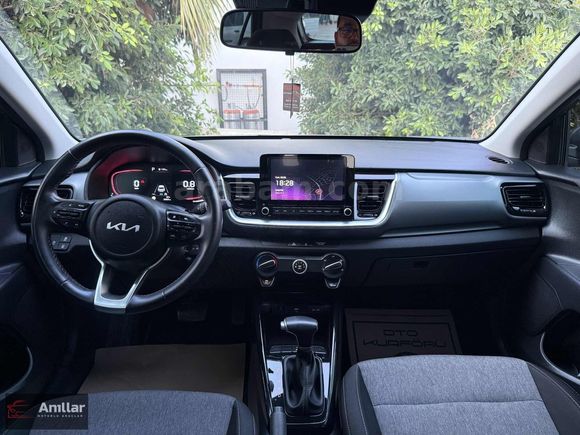 ANILLAR'dan 2024 KİA STONİC COOL PLUS 9900 KM