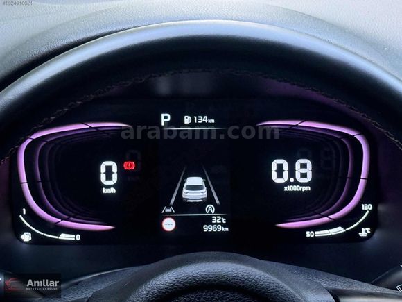 ANILLAR'dan 2024 KİA STONİC COOL PLUS 9900 KM