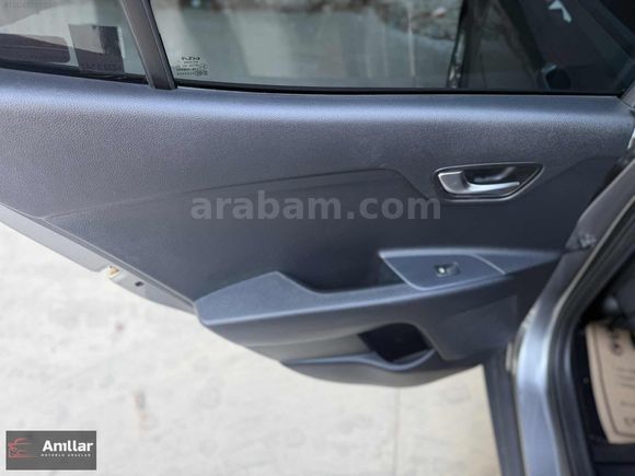 ANILLAR'dan 2024 KİA STONİC COOL PLUS 9900 KM