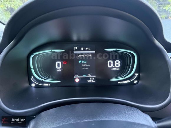 ANILLAR'dan 2024 KİA STONİC COOL PLUS 9900 KM