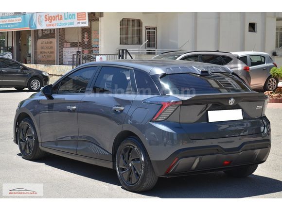 EKSPRES PLAZA'DAN 2023 MODEL MG4 COMFORT