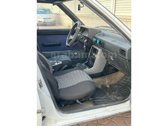 UĞUR MOTORS DAN Renault R 9 1.4 Spring 1995 Model Konya