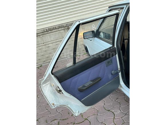 UĞUR MOTORS DAN Renault R 9 1.4 Spring 1995 Model Konya